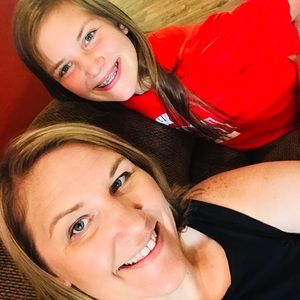 Meet your Posher, Suzanne